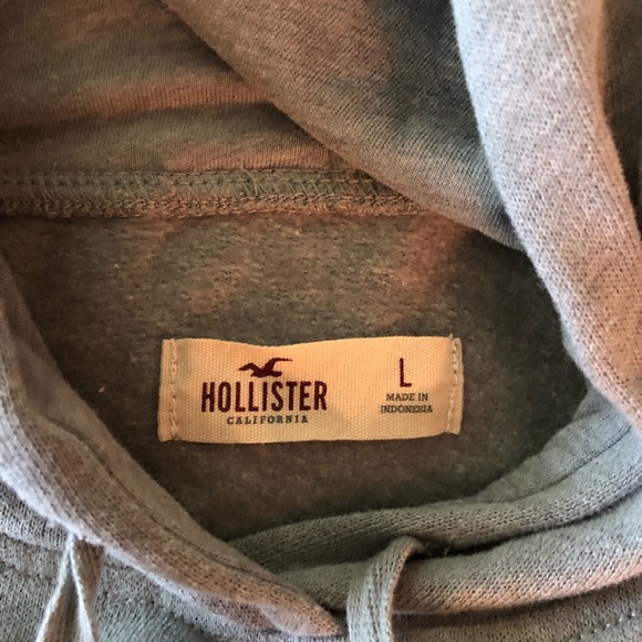Holister Hoodie - Picture 3 of 3